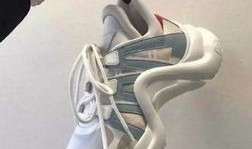 侃爷爆料卖假鞋视频大全,视频大全曝光惊人内幕