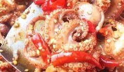 爆料热门美食有哪些呢视频,跟随视频探寻网红美食榜单