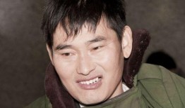 正义大衣哥最新爆料,揭秘娱乐圈不为人知的真相